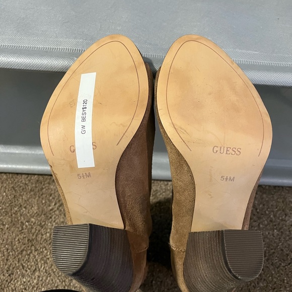 Guess open toe bootie - Picture 3 of 3